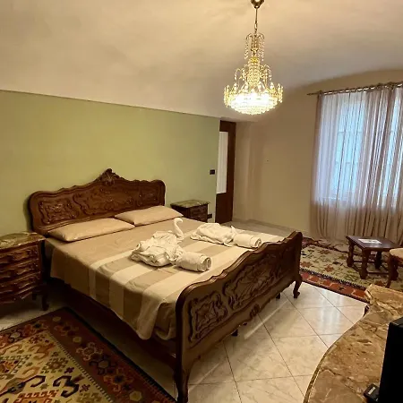 Casa Dell'annunziata *